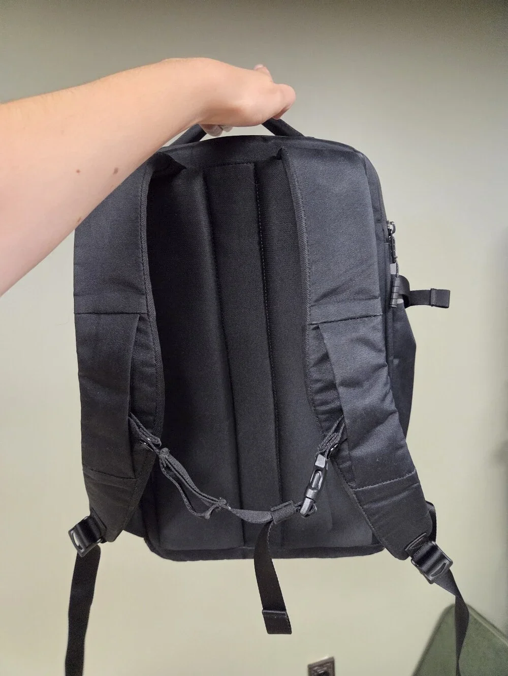 Timbuk2 division laptop